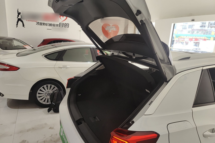 大众 T-ROC探歌 2018款 280TSI DSG两驱舒适型 国V机舱底盘23