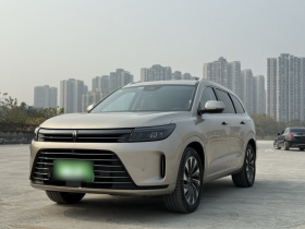 鸿蒙智行 问界M7 2022款 1.5T 后驱舒适版