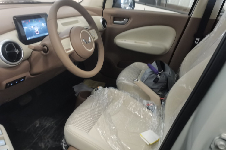 五菱汽车 宏光MINIEV 2025款 四门版 进阶款中控内饰19