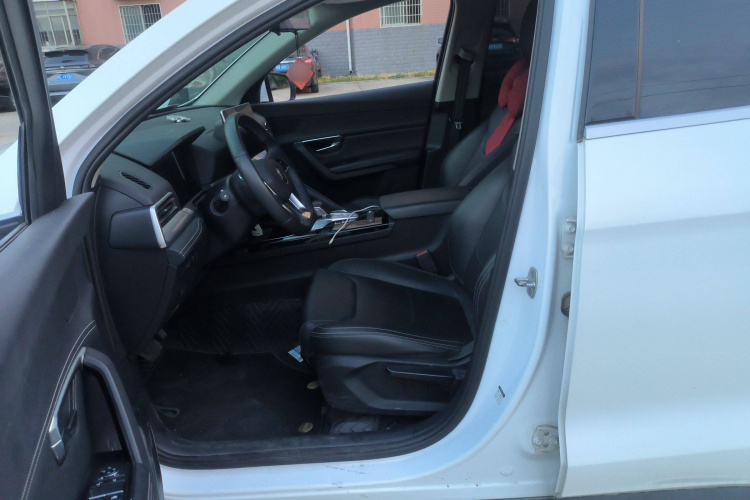 比亚迪 宋Pro 2019款 1.5T 自动精英型中控内饰19