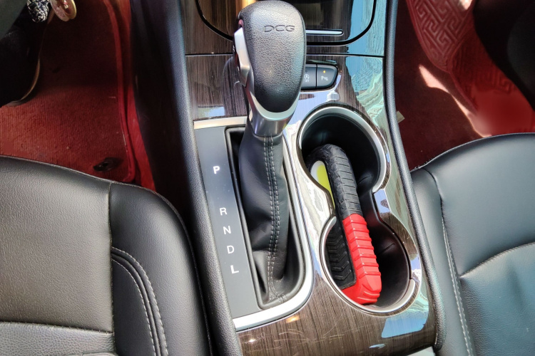 别克 威朗 2019款 三厢 20T 双离合领先型局部细节18