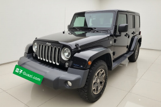 Jeep 牧马人 2017款 3.0L Sahara 四门舒享版