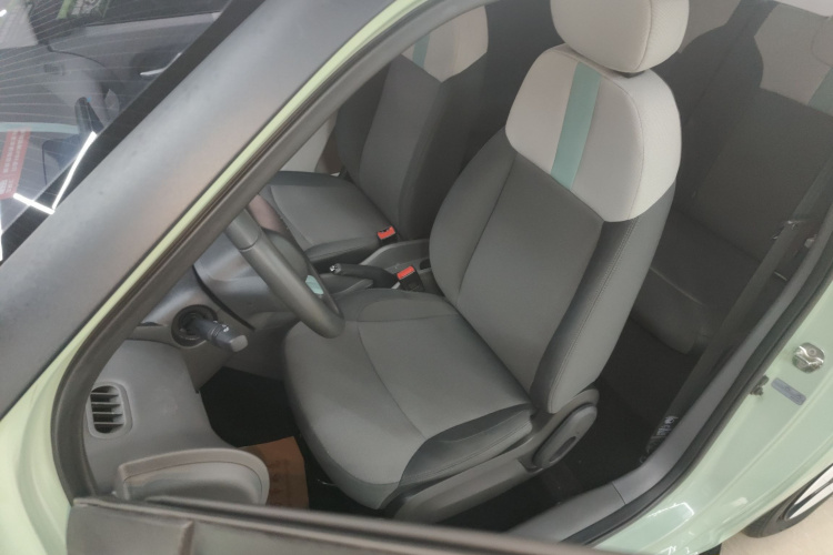 长安启源 长安Lumin 2023款 205km 香沁款局部细节19