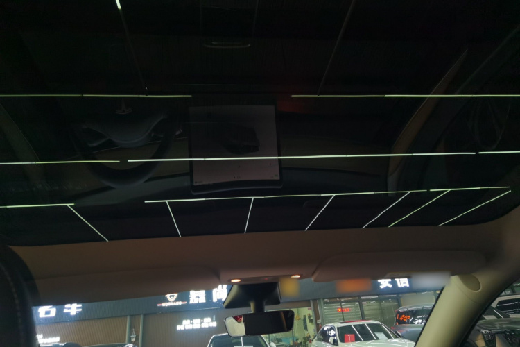 特斯拉 Model Y 2022款 改款 后轮驱动版中控内饰22