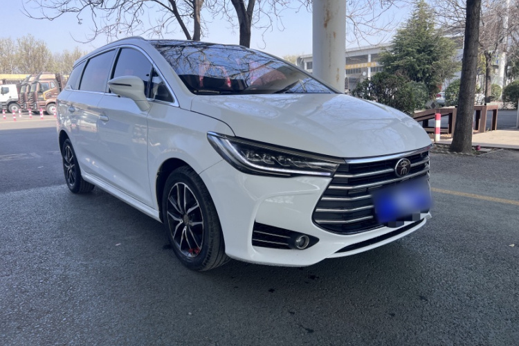 比亚迪 宋MAX 2017款 1.5T 自动智联精英型 7座车身外观6009