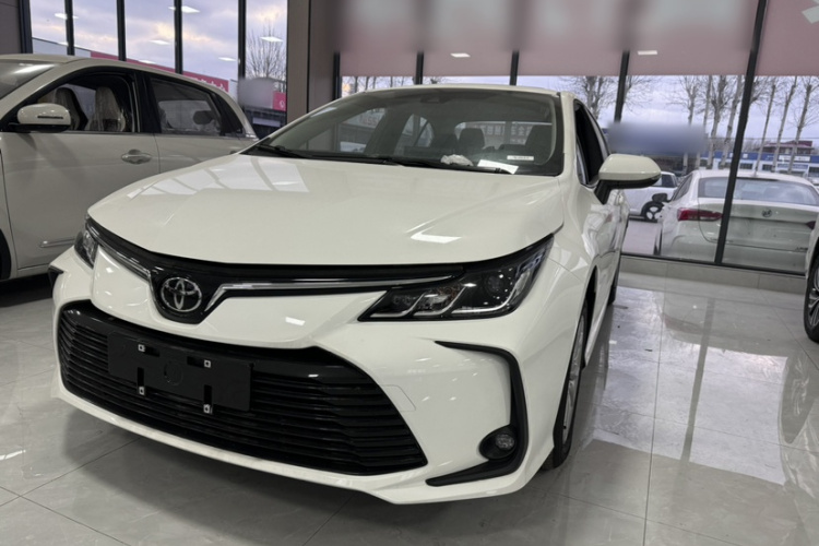 丰田 卡罗拉 2024款 1.2T 精英版车身外观6005