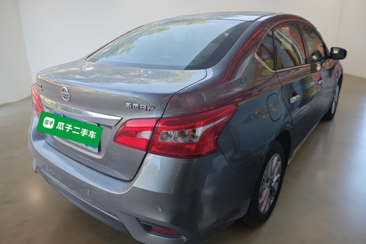 日产 轩逸 2019款 经典 1.6XL CVT豪华版车身外观7