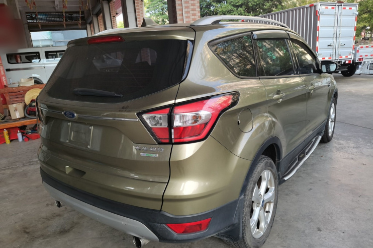 福特 翼虎 2017款 EcoBoost 180 两驱精翼型车身外观7