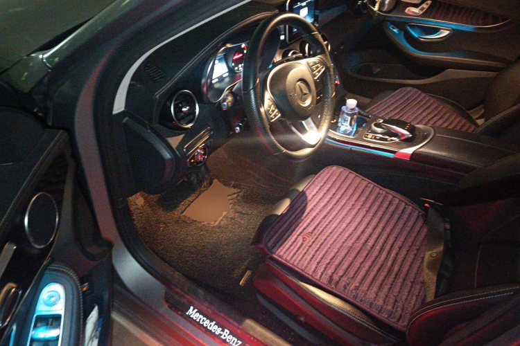 奔驰C级 2015款 C 200 L 运动型中控内饰20