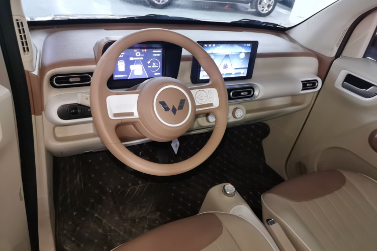 五菱汽车 宏光MINIEV 2024款 第三代 215km 青春版中控内饰12