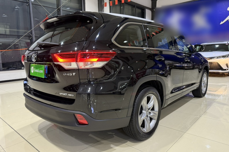 丰田 汉兰达 2018款 2.0T 四驱尊贵版 7座 国VI车身外观6007