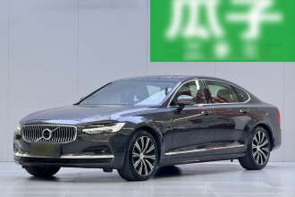 沃尔沃S90 2021款 B5 智雅豪华版