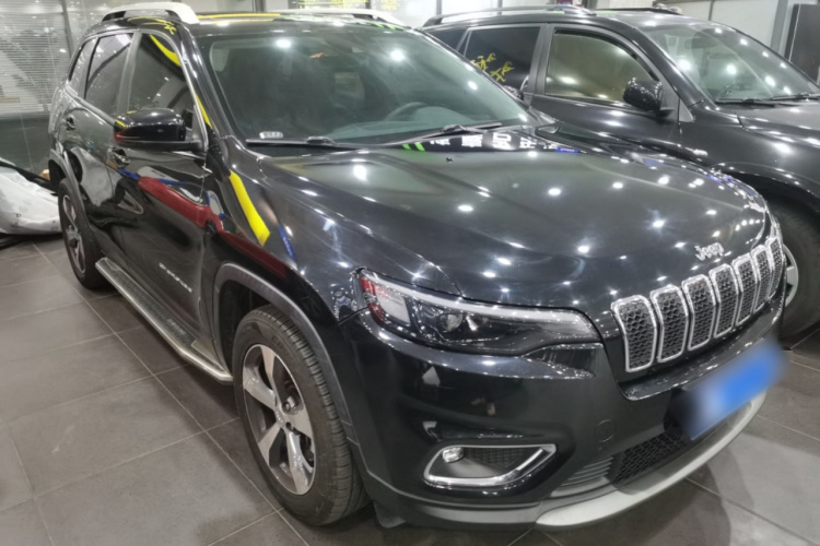 Jeep 自由光 2019款 2.0T 四驱探享版+自动驾驶智慧包 国V车身外观6002