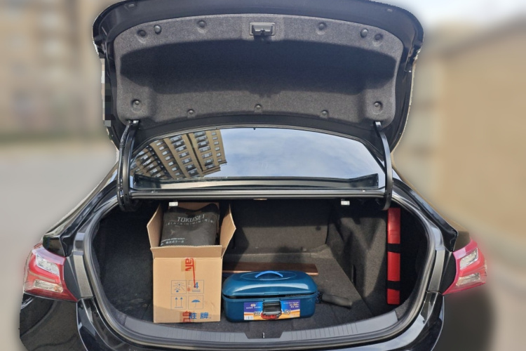 雪佛兰 迈锐宝XL 2020款 Redline 550T 自动锐联版中控内饰23