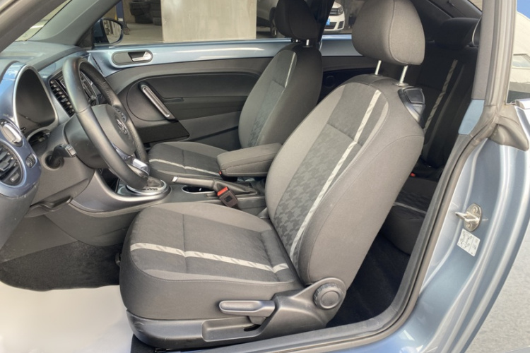 大众 甲壳虫 2017款 280TSI 纵乐版局部细节19