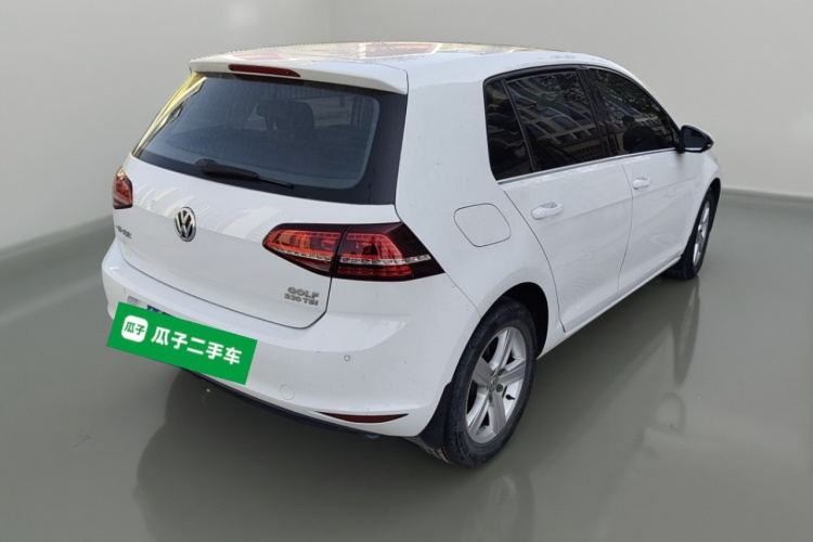 大众 高尔夫 2017款 230TSI 自动舒适百万辆纪念版车身外观7