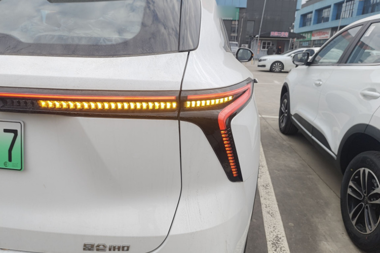 凯翼昆仑新能源 2024款 昆仑iHD 150km山峰版车身外观9