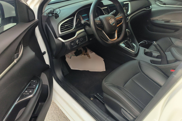 别克 英朗 2021款 1.3T 自动轻混动精英型中控内饰20