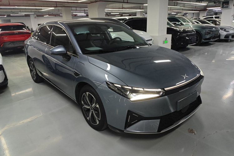 小鹏P5 2021款 550E车身外观6002