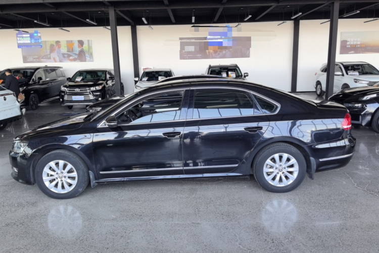 大众 帕萨特 2015款 1.8TSI DSG尊荣版车身外观6005