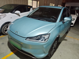 哪吒汽车 哪吒V 2022款 潮 400 Lite