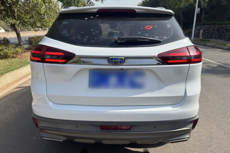 吉利汽车 博越 2018款 1.8TD 自动两驱智雅型车身外观6009