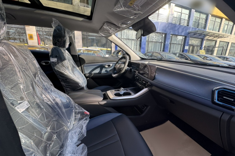 广汽传祺 传祺GS3 2026款 影速 270T 劲享版中控内饰7002