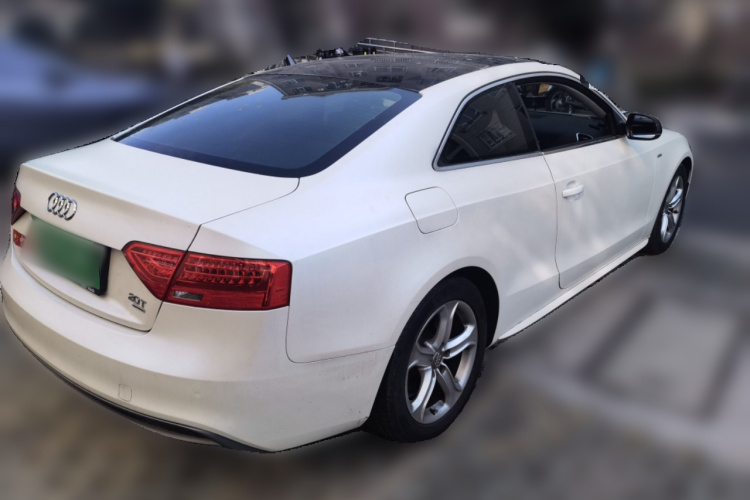 奥迪A5 2012款 2.0TFSI Coupe quattro车身外观6005