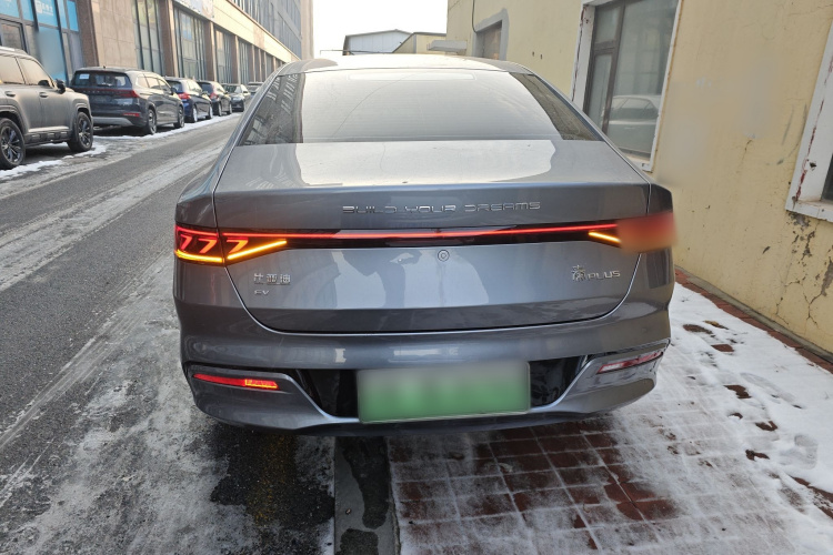 比亚迪 秦PLUS 2024款 荣耀版 EV 420KM领先型车身外观6