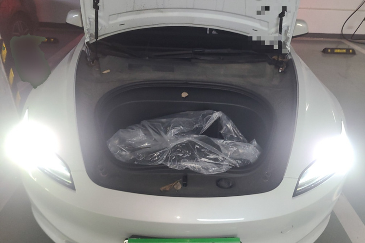 特斯拉 Model 3 2023款 后轮驱动版局部细节24