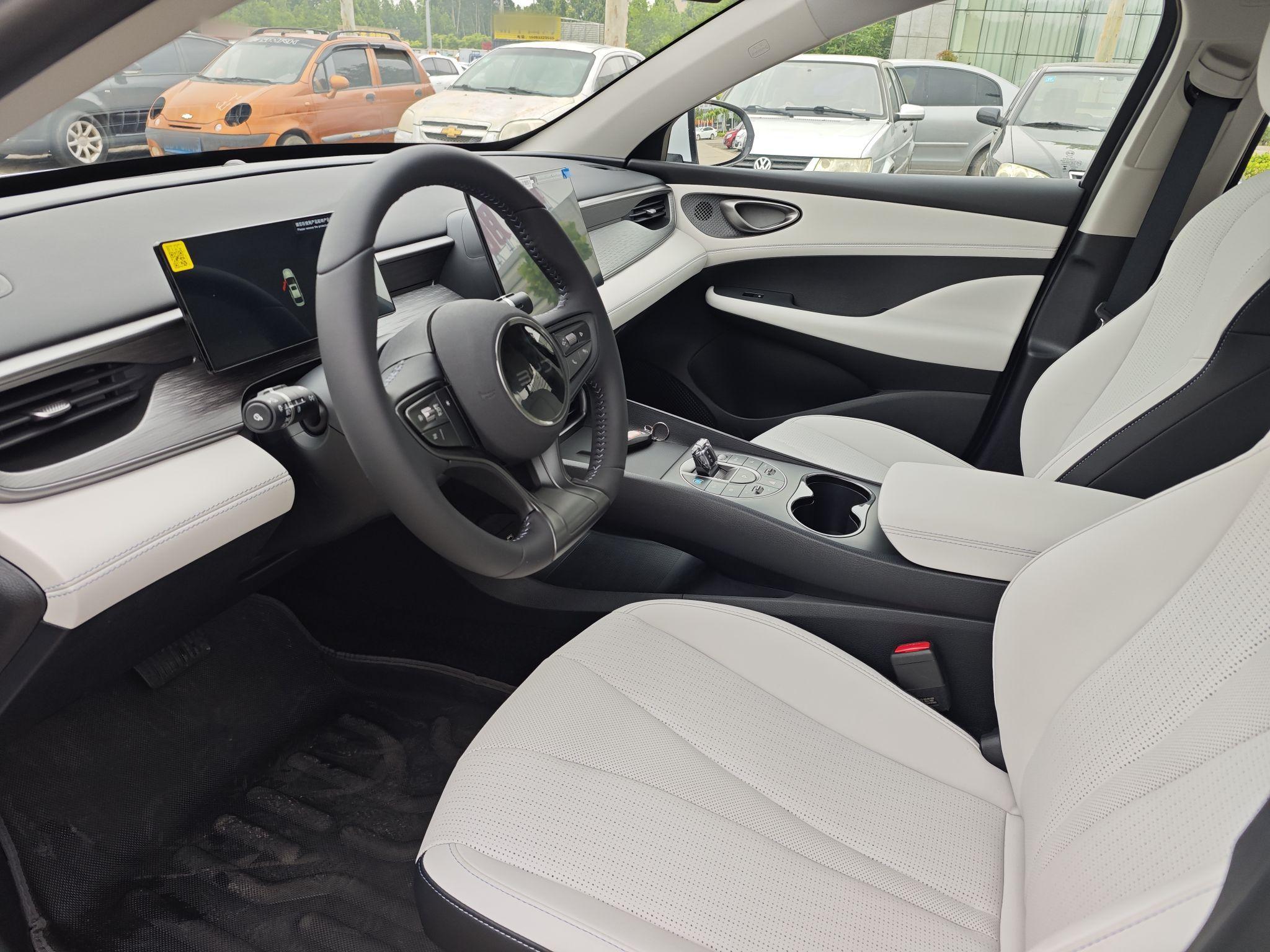 比亚迪 海豹05 DM-i 2025款 DM-i 智驾版 55KM豪华型