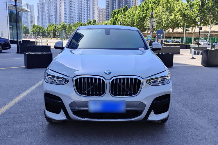 宝马X4 2020款 xDrive25i M越野套装车身外观6003