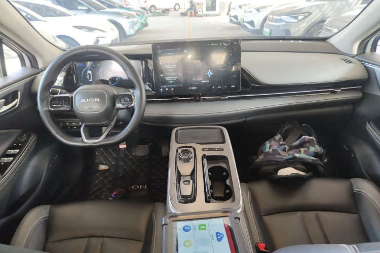 埃安 AION S Plus 2023款 70 智驾版 三元锂中控内饰12