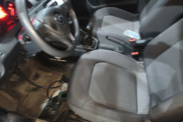 大众 桑塔纳 2021款 1.5L 手动风尚版中控内饰19