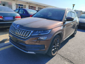 斯柯达 柯迪亚克 2018款 改款 TSI330 7座两驱豪华优享版