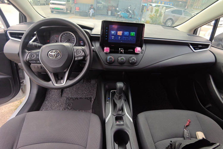 丰田 卡罗拉 2022款 TNGA 1.5L CVT先锋版中控内饰7002