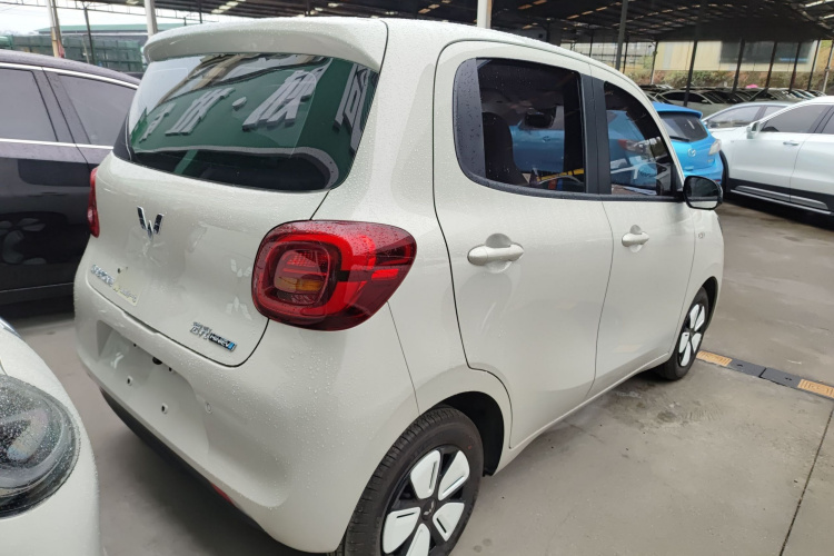 五菱汽车 宏光MINIEV 2025款 四门版 进阶款车身外观6005