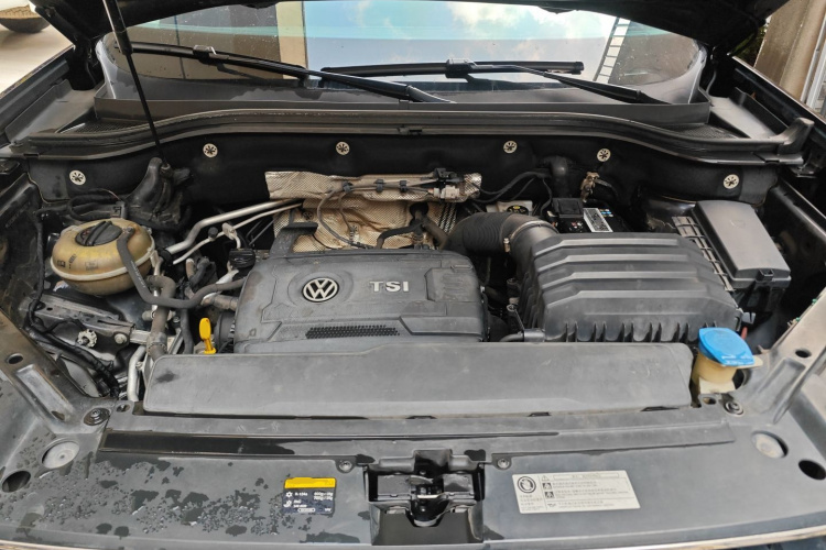 大众 途昂 2017款 380TSI 四驱舒适版机舱底盘24