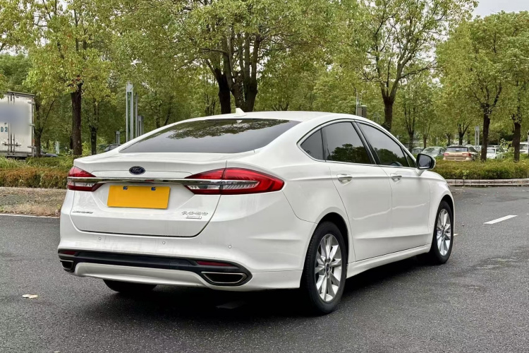 福特 蒙迪欧 2017款 EcoBoost 200 时尚型车身外观6006