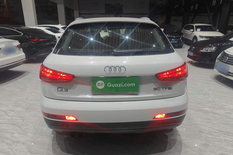 奥迪Q3 2015款 30 TFSI 进取型车身外观6