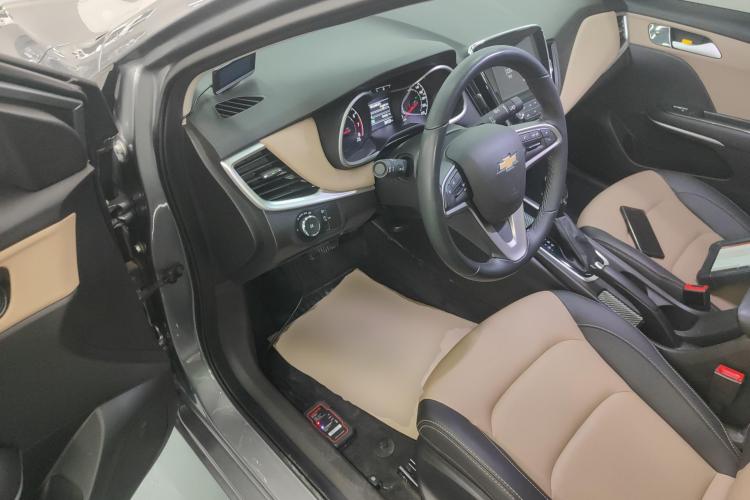 雪佛兰 科鲁泽 2022款 320 自动悦享天窗版中控内饰20