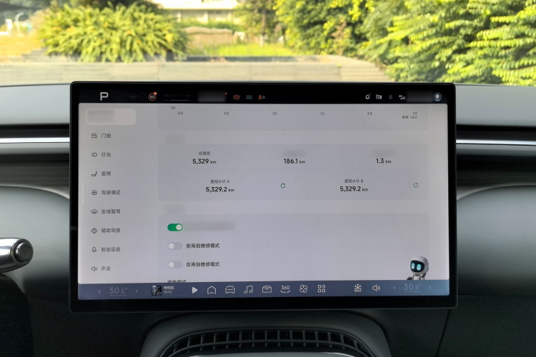 小鹏G7 2025款 702 超长续航 Max中控内饰7006