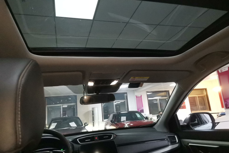 本田CR-V 2021款 240TURBO CVT两驱都市版中控内饰22