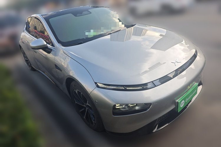 小鹏P7 2022款 480E车身外观6002