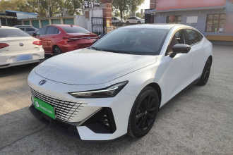 长安UNI-V 智电iDD 2023款  智电iDD 1.5T 113km智趣型（飞快版）