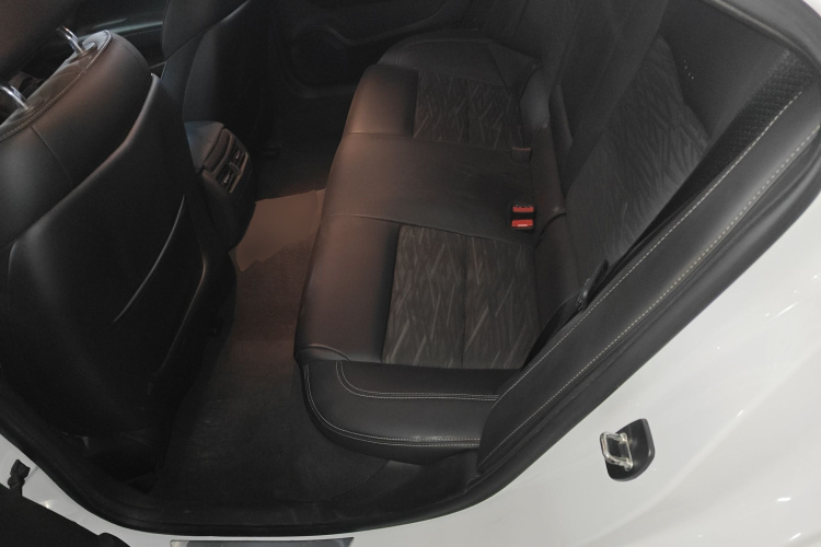 凯迪拉克ATS-L 2014款 25T 舒适型中控内饰7004