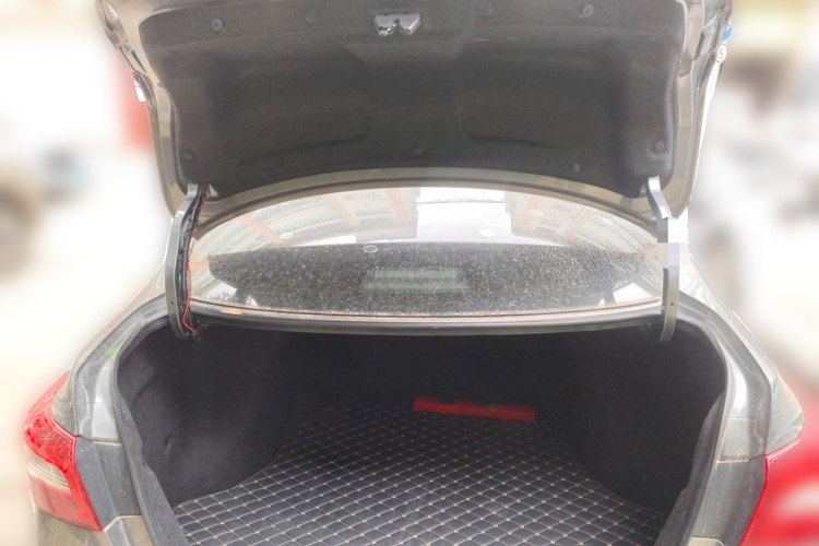 日产 轩逸 2022款 经典 1.6XE CVT舒适版中控内饰23