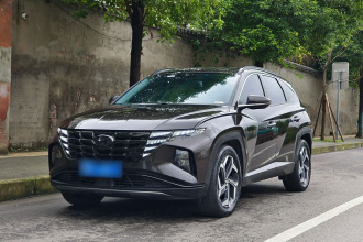 现代 2021款 途胜L 1.5T DCT LUX尊贵版