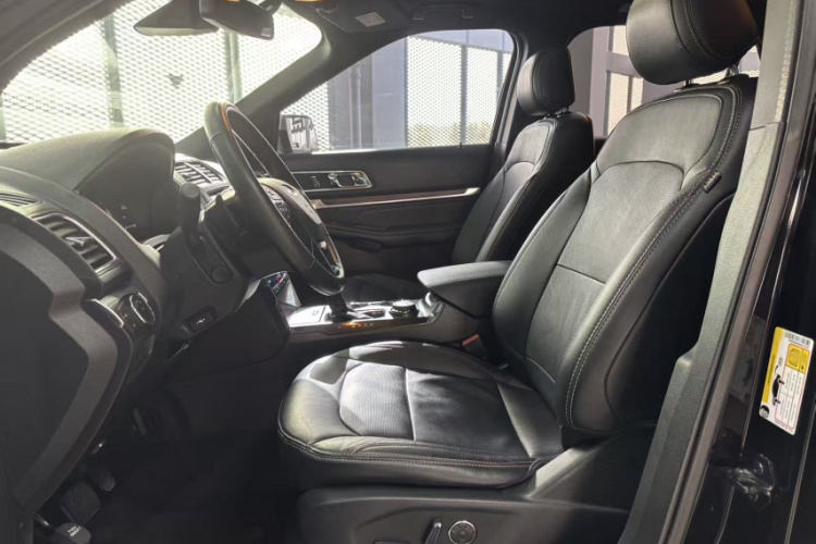 福特 探险者(进口) 2017款 2.3T 精英版中控内饰7005