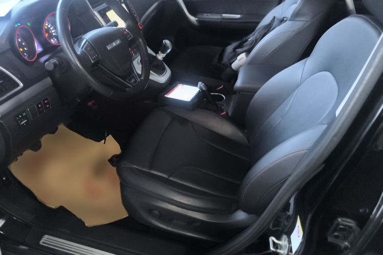 哈弗H6 2017款 蓝标 运动版 1.5T 手动两驱精英型中控内饰19